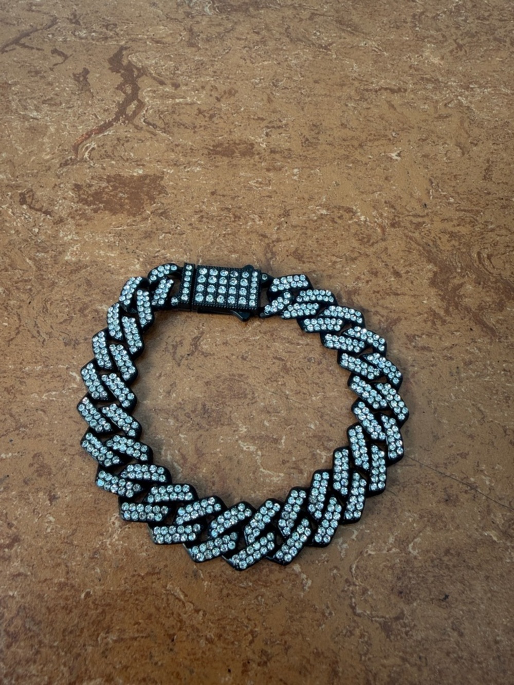 Crystal Link Bracelet w/Black Accents - VVSCZ jewels - 8inches